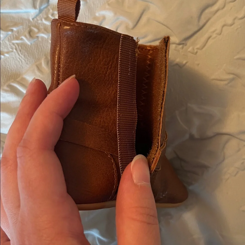 Baby Booties - 6-12 Months